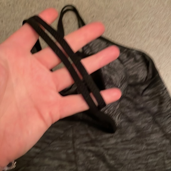 Lululemon Workout Top - Picture 3 of 3